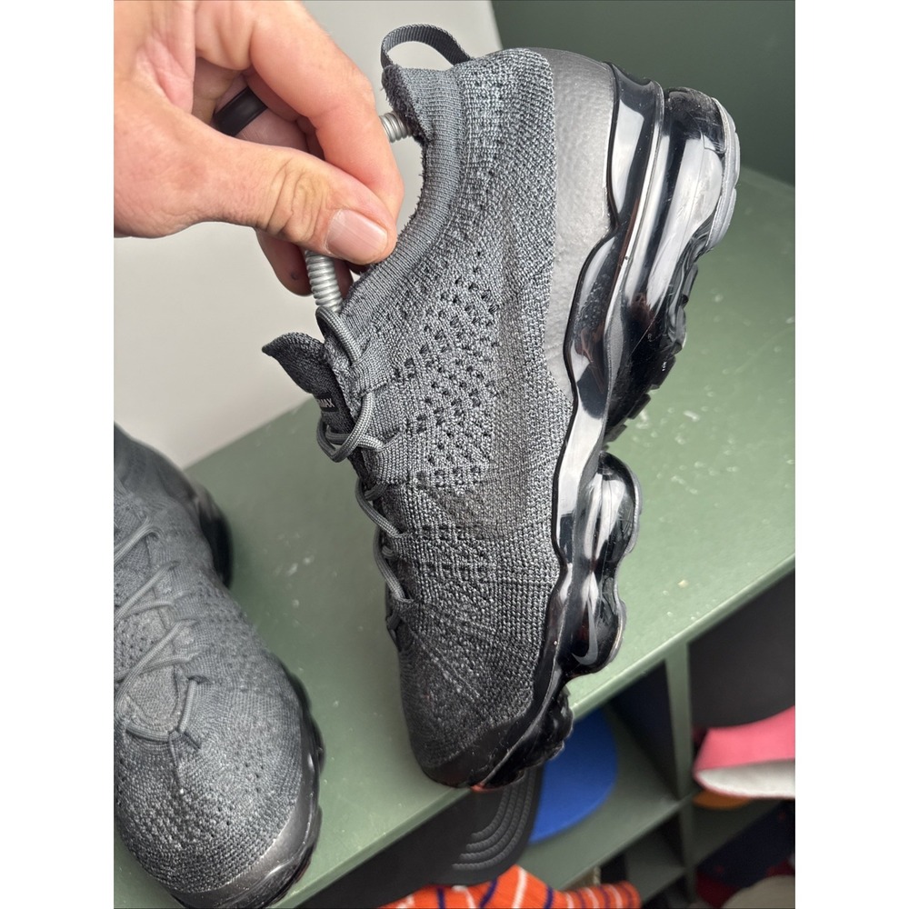 Nike Air VaporMax Flyknit Shoes Mens Size 8.5 Black Running Sneakers DV1678-006 - Picture 6 of 11
